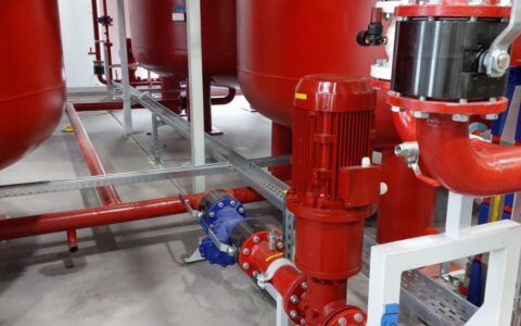 trasy kablowe między zbiornikami